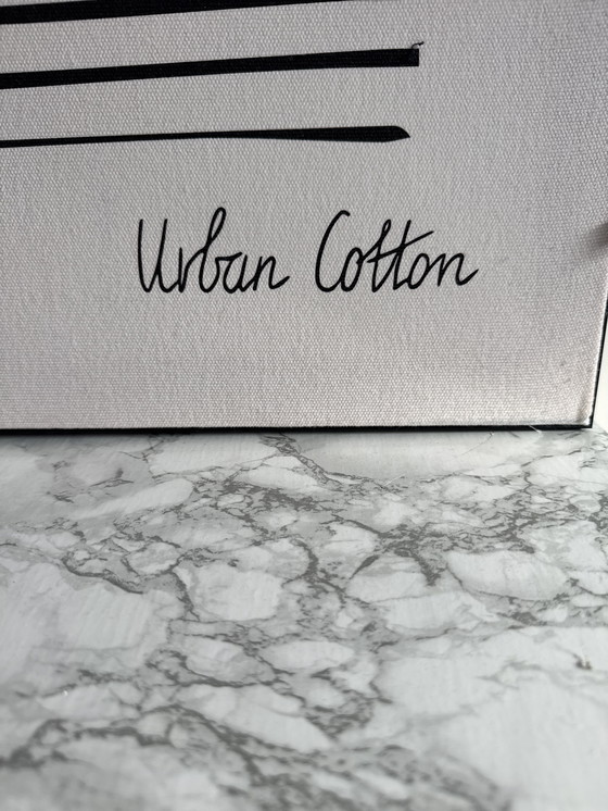 Image 1 of Urban Cotton wandkleed inclusief frame maat M