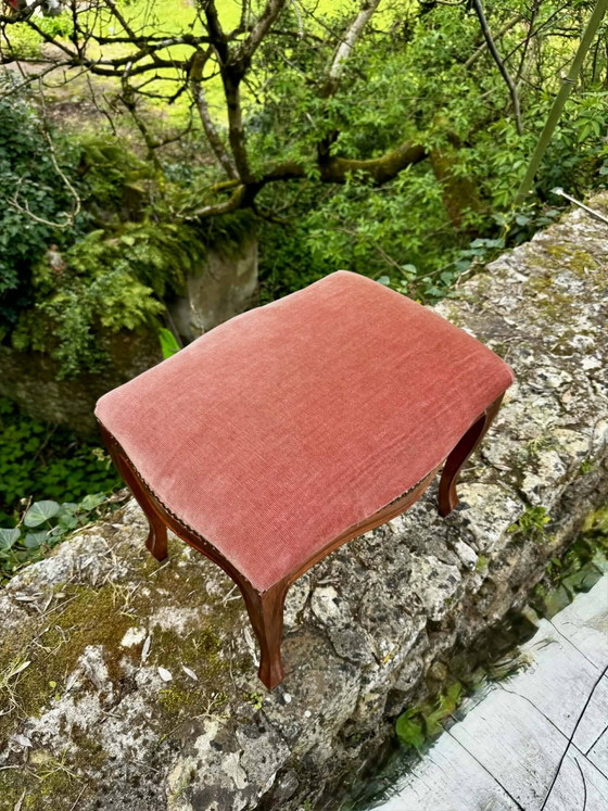 Grande poggiapiedi in stile barocco Luigi XV antico. – Poggiapiedi e pouf, Wood, Velvet, Bohemian (photo 2 of 8)
