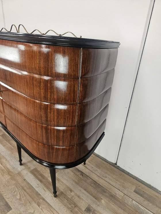 Vittorio Dassi Rosewood Credenza With Black Glass Top, Italian 1940 – Vittorio Dassi Mobili Moderni (photo 2 of 36)