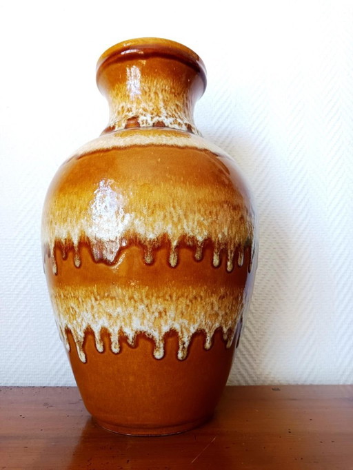 Vintage vase Bay West Germany 1970