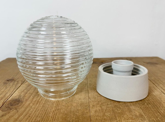 Plafonnier vintage en porcelaine blanche, années 1970 – Glass, Ceramic (photo 6 of 12)