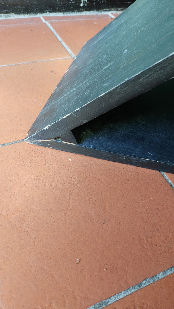 Image 1 of Chaise Zigzag