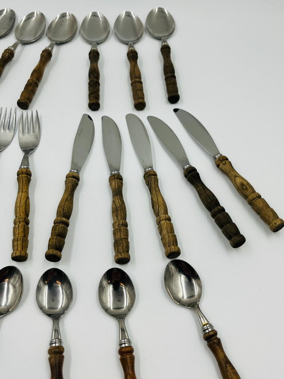 Set di posate vintage da 22 pezzi con manici effetto legno – Wood (photo 5 of 24)