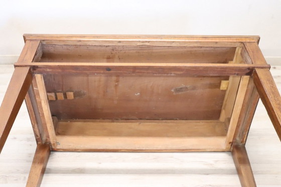 Image 1 of Antiker Schreibtisch aus Nussbaum, Italien, spätes 18. Jahrhundert