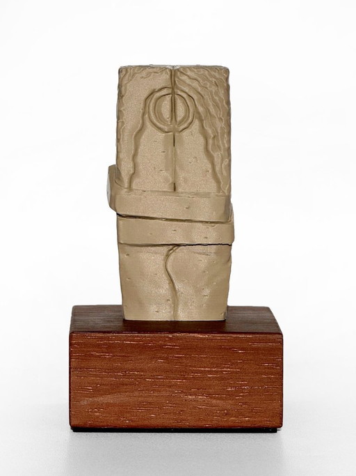 De Kus (II) Naar Brâncuși - klein