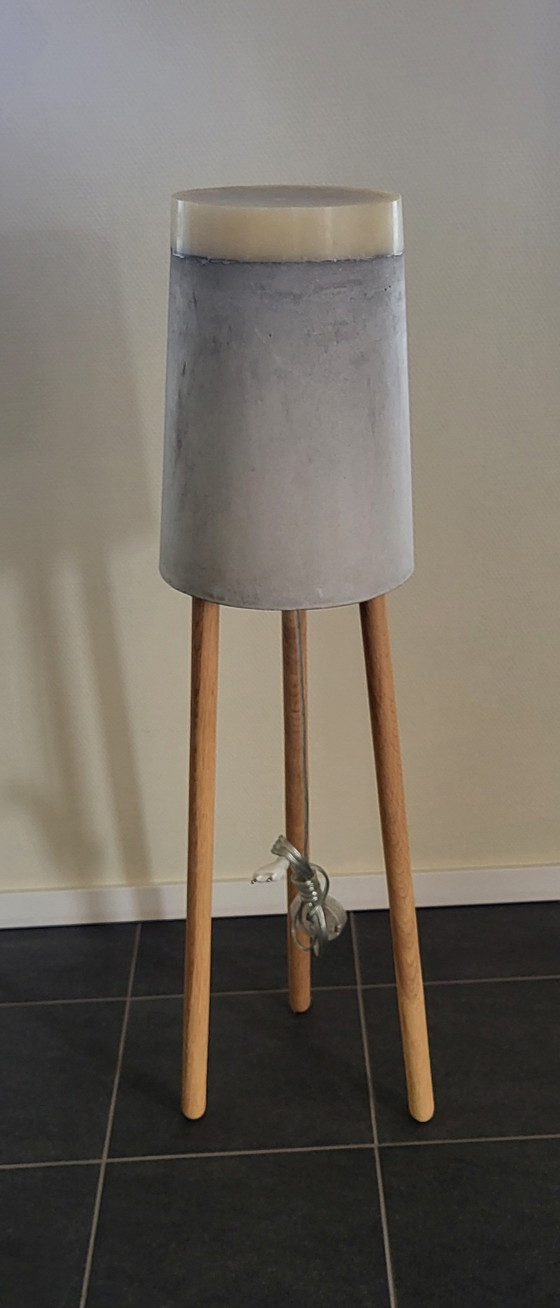 Image 1 of Vloerlamp Renate Vos/ Serax