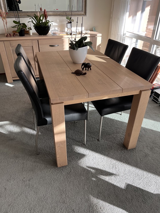 Image 1 of Eethoek (Blank Eiken) Met 4 Lederen Stoelen (In Nieuwstaat)