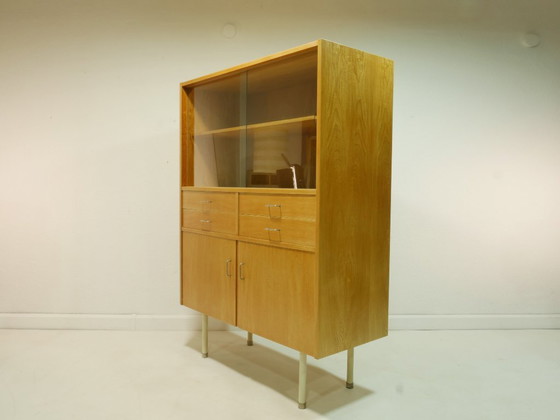 Image 1 of Vetrina vintage di metà secolo, anni '60 – Mobile in stile scandinavo moderno, Germania