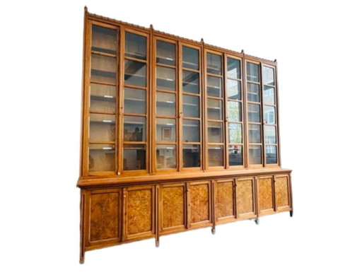 19th century Neo-Gothic library