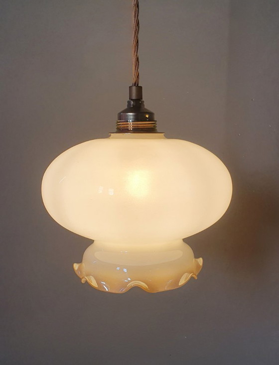 Vintage Glazen Hanglamp - Decoratie Rand - Parelmoer Effect. – Hanglampen, Metal (photo 10 of 13)