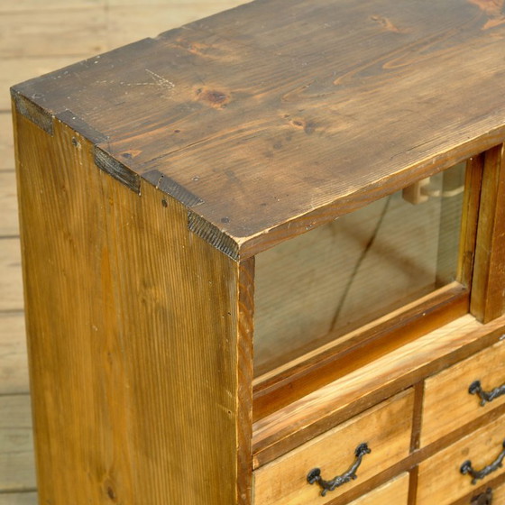 Pequeño mueble japonés, circa 1930 – Armarios, Glass, Metal (photo 5 of 10)