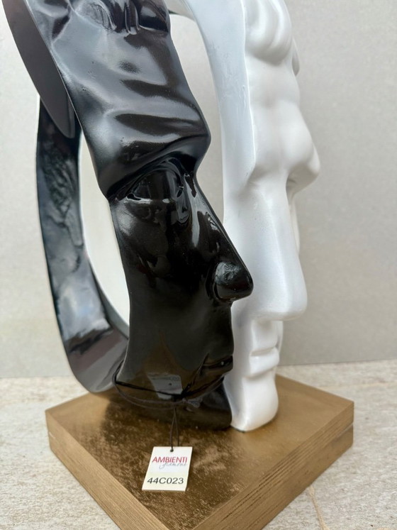 Image 1 of Modern Head Bust Statue Glamorous Environments Head Sculpture Man White