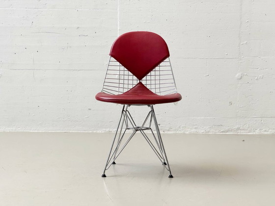 Image 1 of Deux fauteuils modèle Bikini de Vitra en cuir rouge, années 1980
