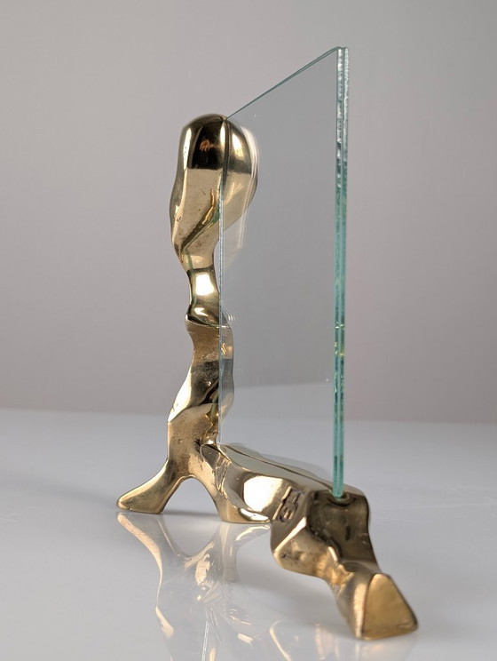 Marco de fotos escultural de latón y cristal de David Marshall, España, años 70 – Marcos de fotos, Glass (photo 2 of 8)