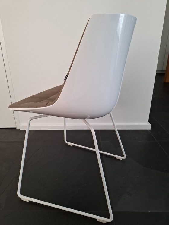 MDF Italia Flow Chair Sled Base 8 Pieces – Dining chairs, Metal, Plastic (photo 2 of 5)