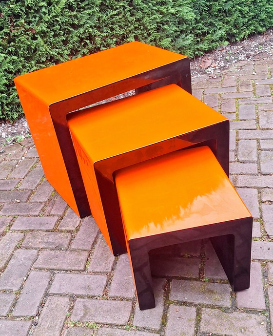 Image 1 of Table gigogne années 70