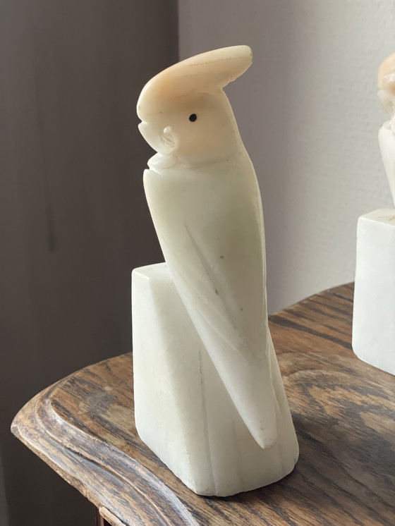 Image 1 of Vintage Italiaanse albasten boekensteunen in de vorm van vogels