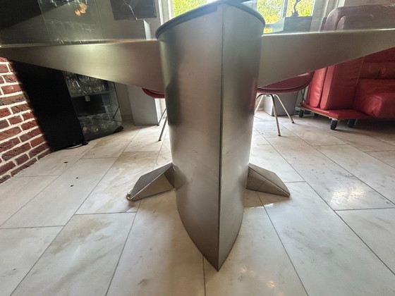 Beautiful Dining Table Made of Stainless Steel and Glass – Knoll, rvs (photo 7 of 12)