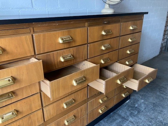 Image 1 of Vintage mid-century apotheekkast,apothekerskast,ladenkast