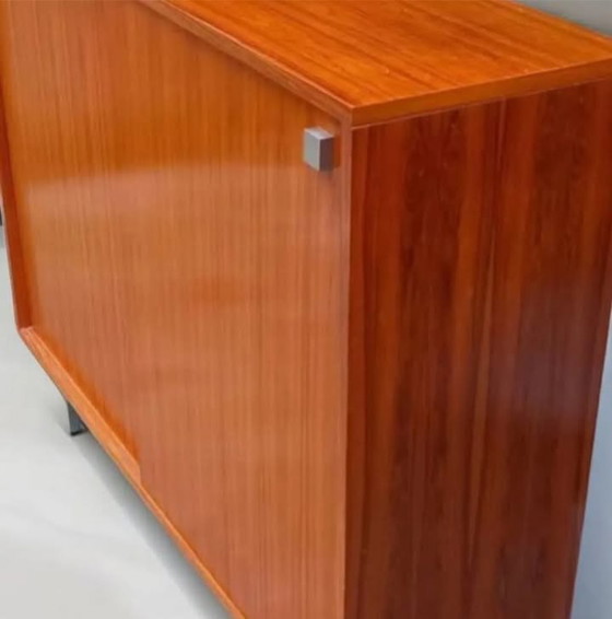 Image 1 of Vintage dressoir in Zingana 1960'S