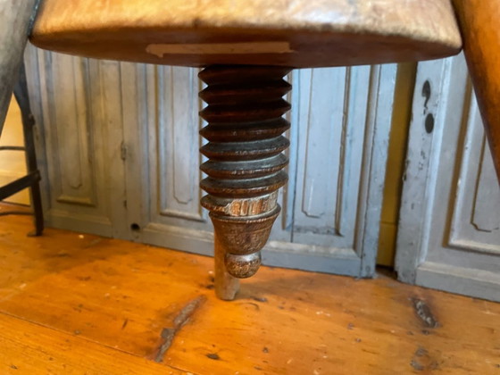 Image 1 of Hermoso taburete giratorio taburete francés antiguo