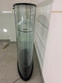 Fiam Palladio, vetrina in vetro curvo