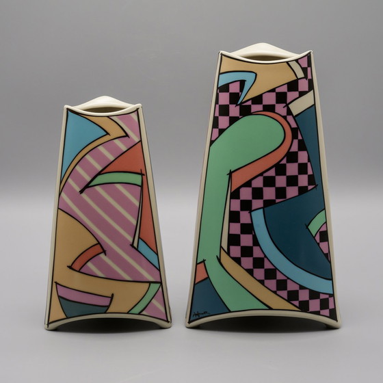 Image 1 of Dorothy Hafner for Rosenthal "Flash" Vase Duo, Allemagne 1980 Memphis Group Era