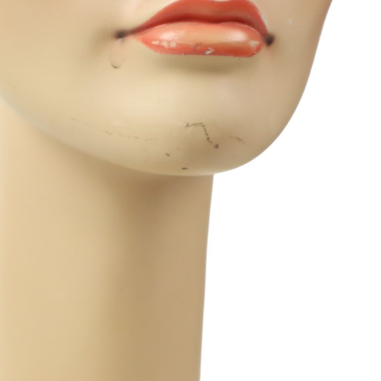 Vintage Mannequin Display Head Woman | €129 | Whoppah