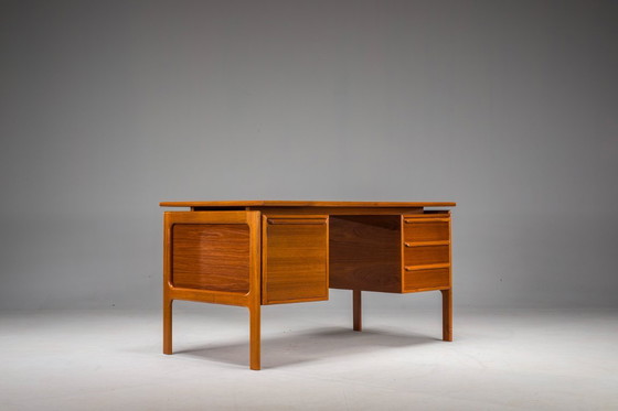 Image 1 of  Mid Century Teak-Schreibtisch von GV Møbler, 1970er Jahre