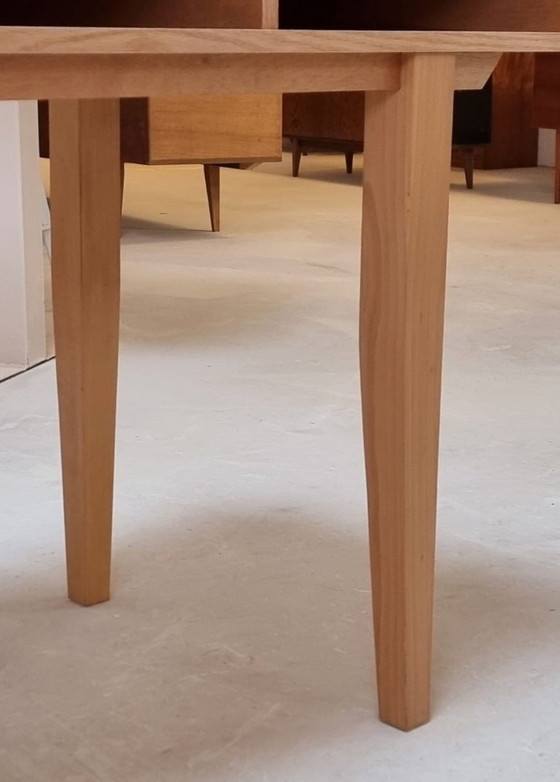 Image 1 of Table Fenrir