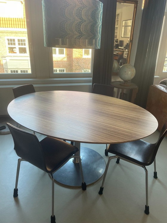 Image 1 of Oval dining table by Pierre Paulin for Artifort