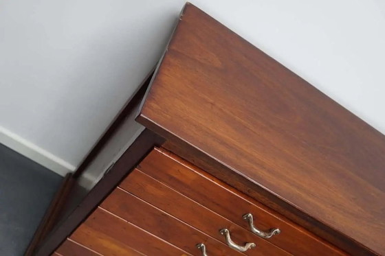 Image 1 of Mobiletto da farmacia/cassettiera in mogano britannico, anni '30