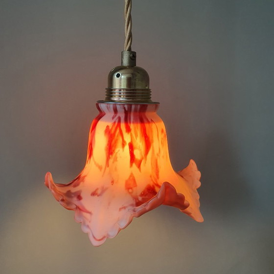 Suspension en verre ancien vintage. Marbré rouge et blanc. – Metal (photo 14 of 23)