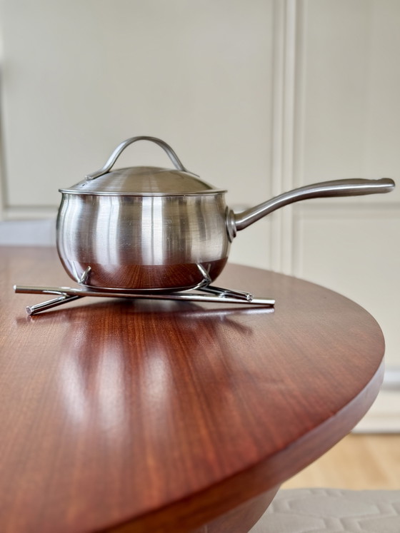 Image 1 of Set mit 2 Edelstahl-Untersetzern – minimalistisches Design