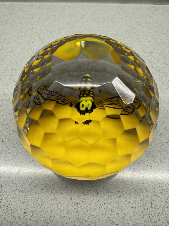 Image 1 of Saint-Louis - Exclusive Crystal Paperweight "Nid d'Abeilles" - Limited Edition (28/150) - 1996