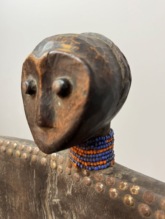 Image 1 of Sedia cerimoniale del re africano, inizio metà secolo, Tanzania, anni '40