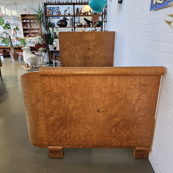 Image 1 of Ensemble de chambre Art Déco en érable moucheté et marbre