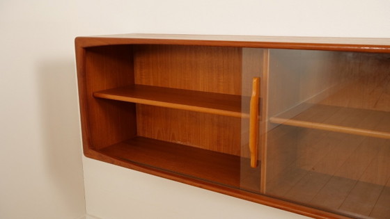 Image 1 of Credenza vintage | Anta scorrevole in vetro | Sospesa | 160 cm