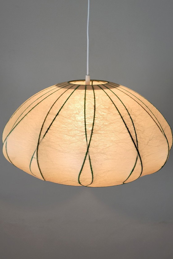 Image 1 of Grote vintage Cocoon hanglamp van Goldkant Leuchten