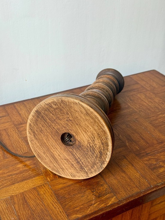 Image 1 of Lampvoet van gedraaid hout