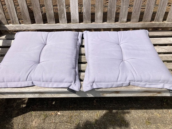 Image 1 of 2 x Lounge-Sessel und Tisch