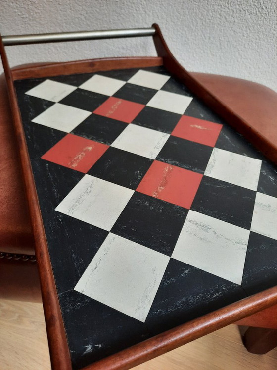 Plateau vintage Art Déco en bois orné d'un motif en losanges incrustés de pierres. – Accessoires de table (photo 5 of 6)