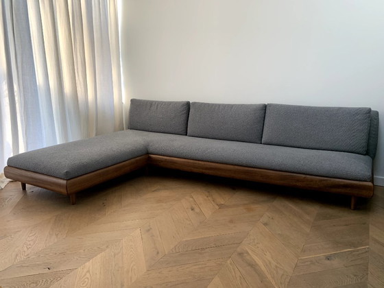 Image 1 of Canapé design dans le style d'Adrian Pearsall