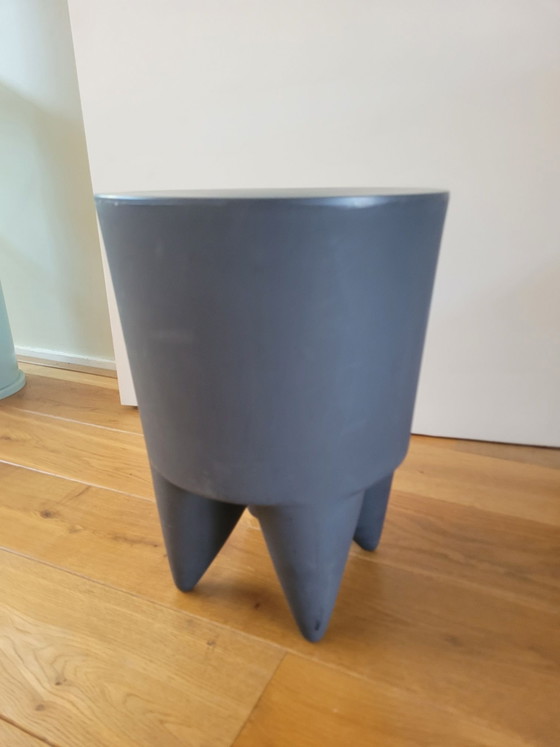 Philippe Starck Bubu 1er stool / side table XO – anthracite – Plastic (photo 2 of 5)