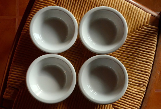 4 witte kommen, Sarreguemines (Cafeteria), gemaakt in Frankrijk, D12xH3cm – Schalen, Ceramic (photo 4 of 5)