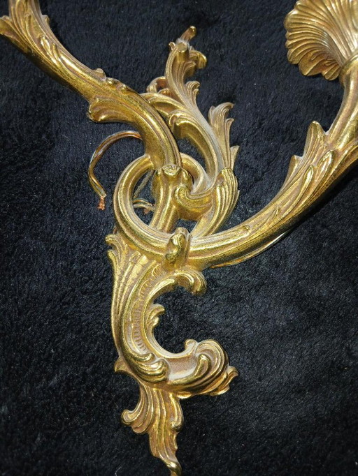 2 applique da parete in bronzo rocaille in stile Luigi XV