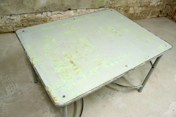 Vintage bureau 1940 – Aluminium, Hout, Industrieel (photo 3 of 6)
