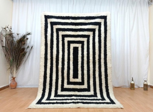 Marokkanischer Berber-Teppich, naturfarben, mit geometrischen Motiven, 250 cm x 150 cm 