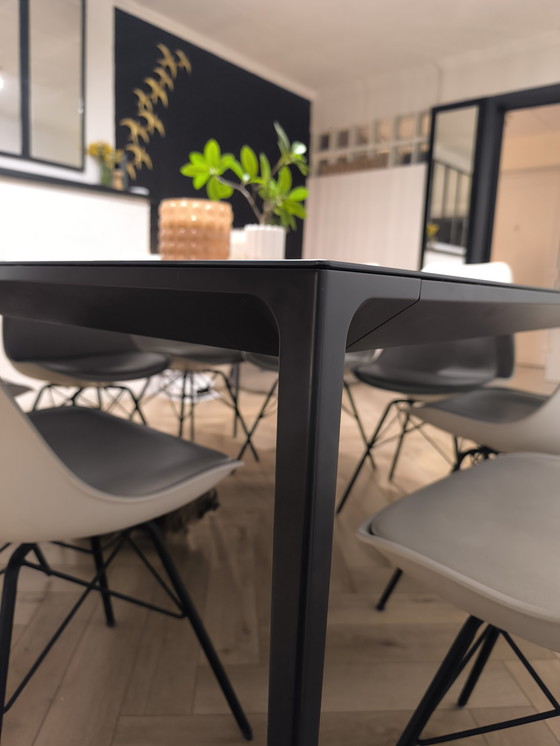 Image 1 of Rimadesio FLAT 160x160 – Giuseppe Bavuso Designertisch – mattschwarz lackiertes Glas