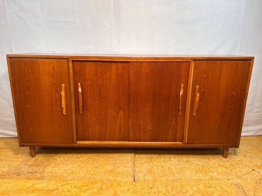 Mid-Century Retro Vintage Teak Sideboard - 1960er Jahre Platz sparende Eleganz
